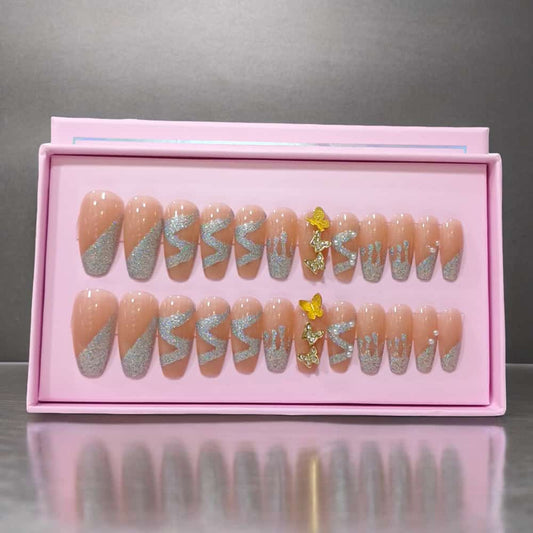 24Pcs O.TWO.O Nails